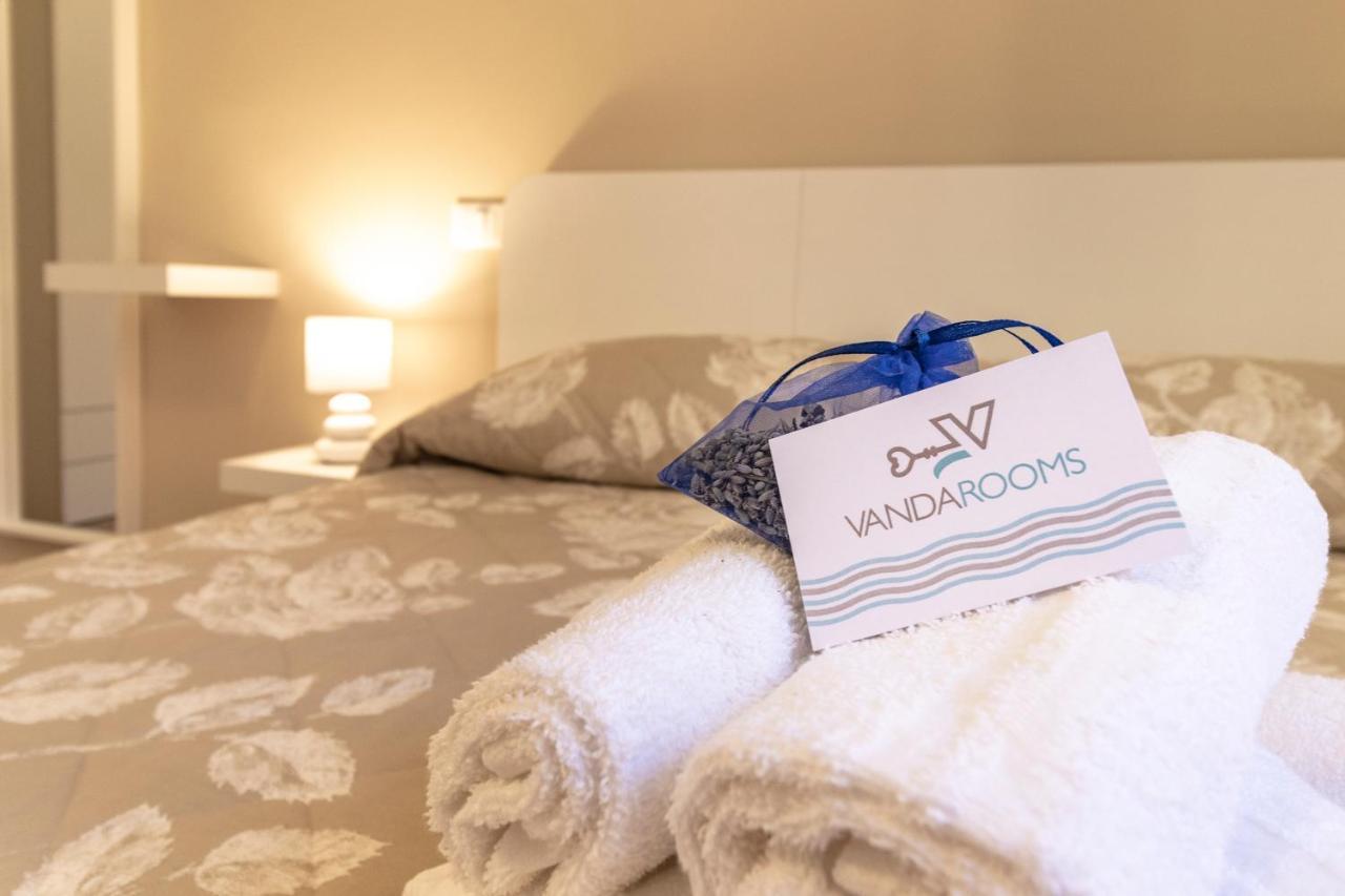 Vanda Rooms Termoli Exterior foto