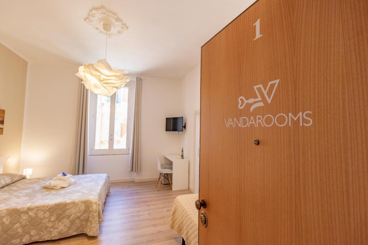 Vanda Rooms Termoli Exterior foto